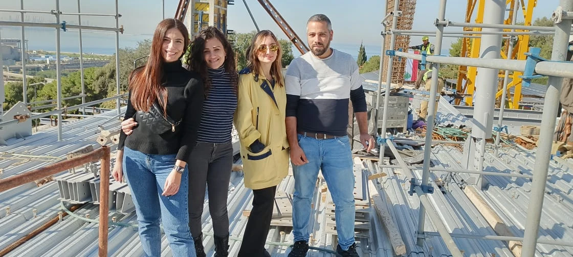 Équipe Parissis au travail